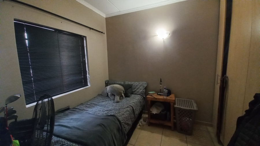 1 Bedroom Property for Sale in Die Bult North West